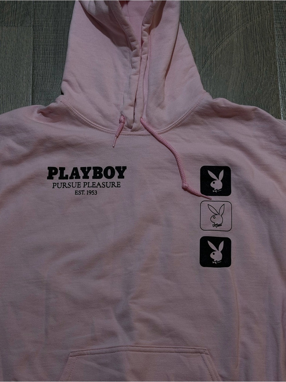 PLAYBOY "PURSUE PLEASURE" PINK GRAPHIC HOODIE